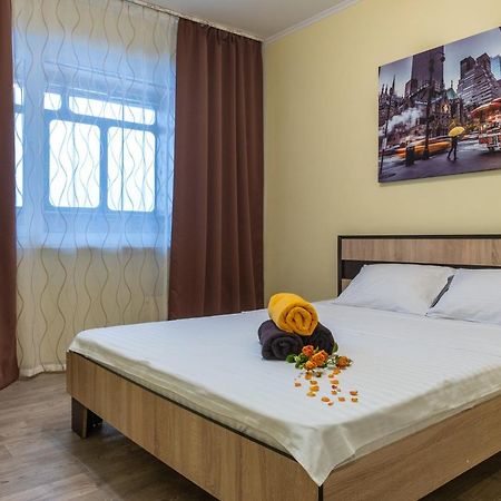 Apartamento Уютная Квартира Для Семьи На Оболони Kiev Exterior foto
