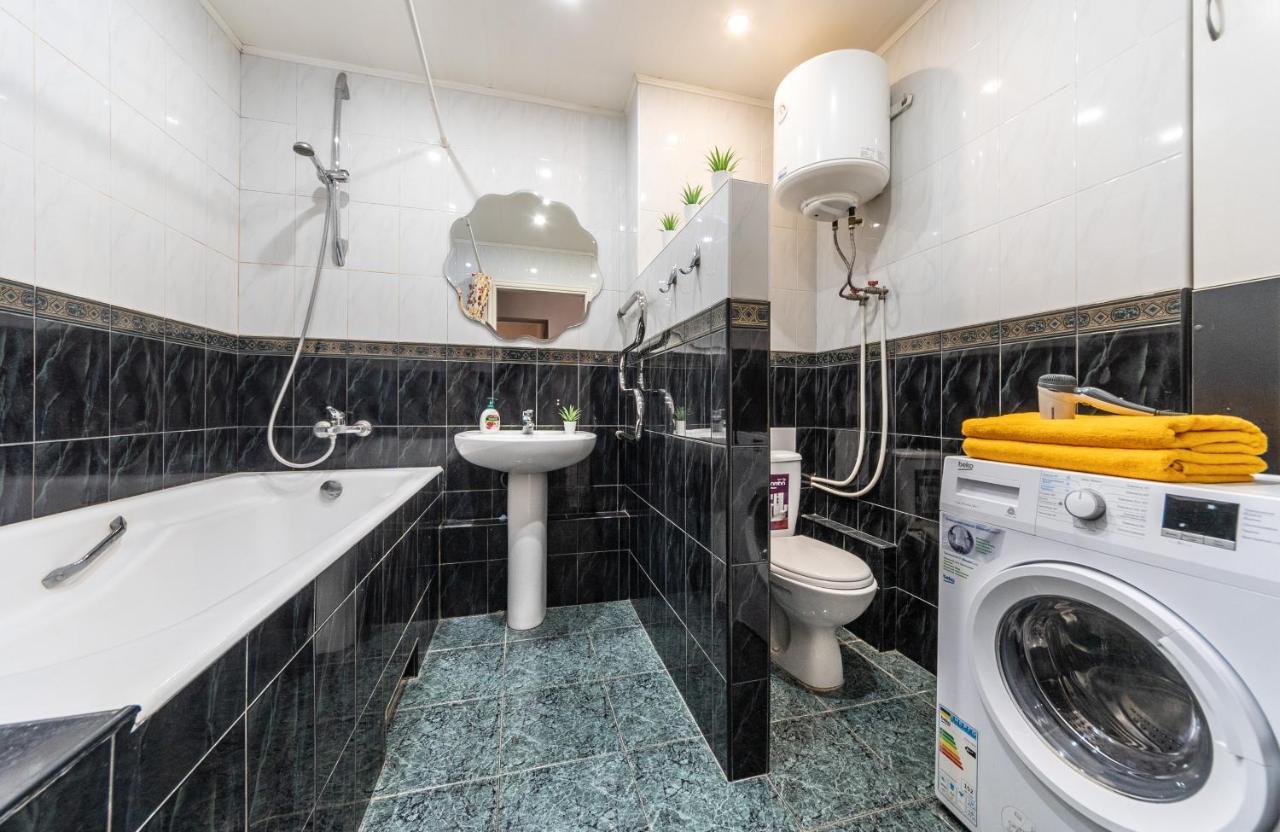 Apartamento Уютная Квартира Для Семьи На Оболони Kiev Exterior foto