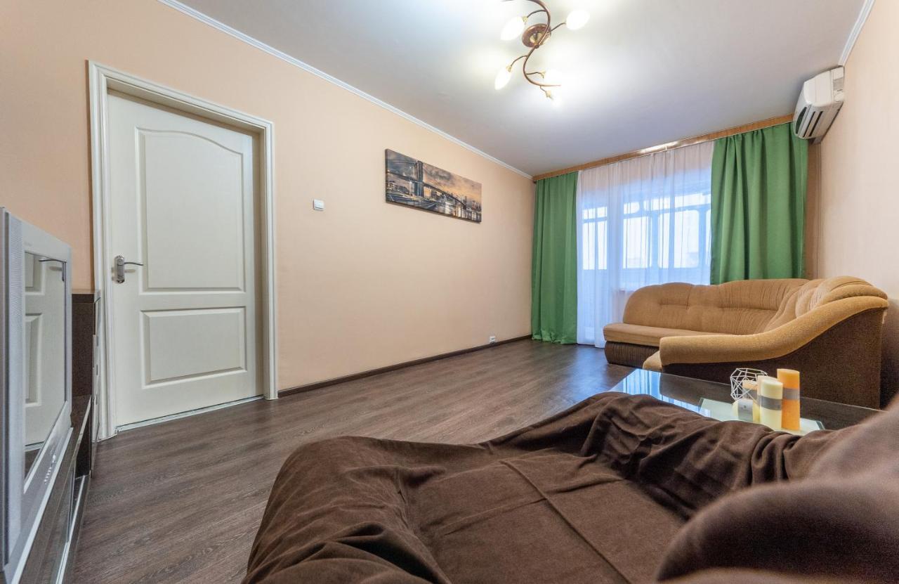 Apartamento Уютная Квартира Для Семьи На Оболони Kiev Exterior foto