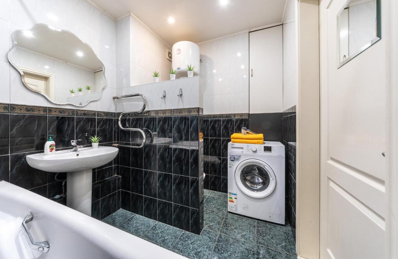 Apartamento Уютная Квартира Для Семьи На Оболони Kiev Exterior foto